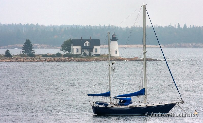 1008_40D_4585 TM.jpg - Lighthouse and yacht at Prospect Harbor, Maine